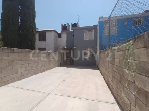 Casa Amueblada En Renta En Arrayanes San Juan Del Río, Qro.