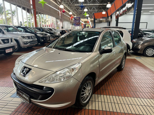 Peugeot 207 1.4 XR 8V