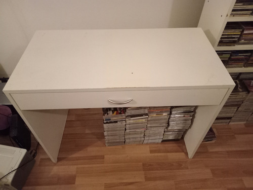 Escritorio Melamina 1 Cajón 1 Metro De Ancho Blanco (Usado)