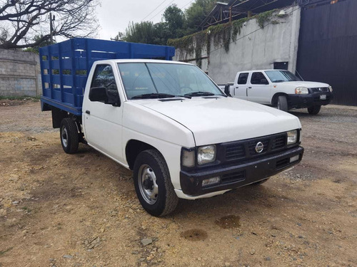 Nissan Estaquitas Estacas