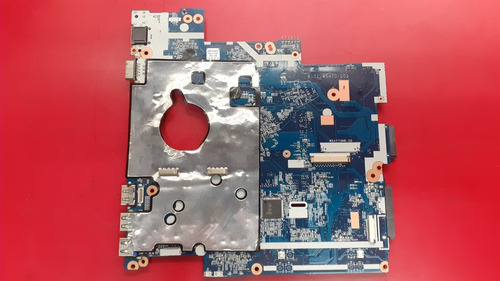 Motherboard Laptop Lanix Neuron A V 7 No Sirve Para Reparar (Usado)