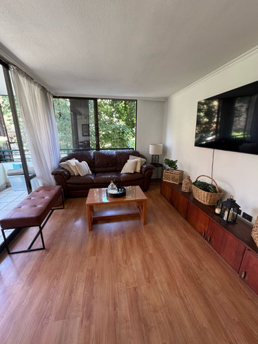 Hermoso Departamento Las Condes, 2d+2b Con Estacionamiento