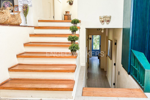 Venta Preciosa Casa Estilo Italiana Toscana, Maitencillo