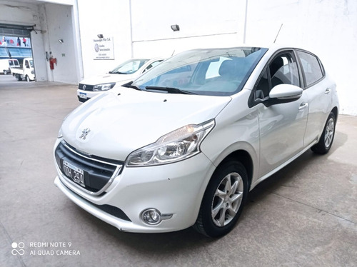 Peugeot 208 Allure Manual Borda