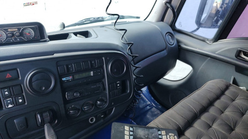 Imagem 3 de 7 de Ford Cargo 1519 2013 Baú Financio Seu 1º Caminhão C/entrada