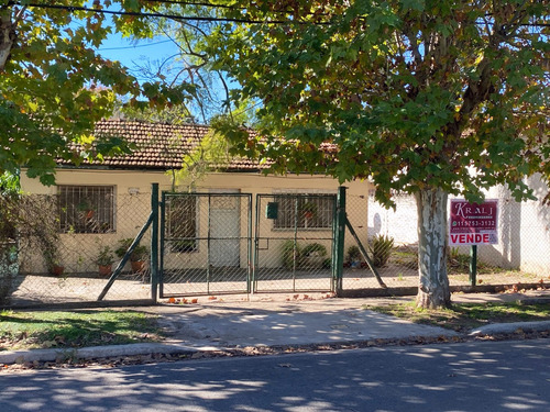 Oportunidad! Posibilidad De Invertir, Ampliarte O Tener Tu Casa Al Valor De Un Departamento!