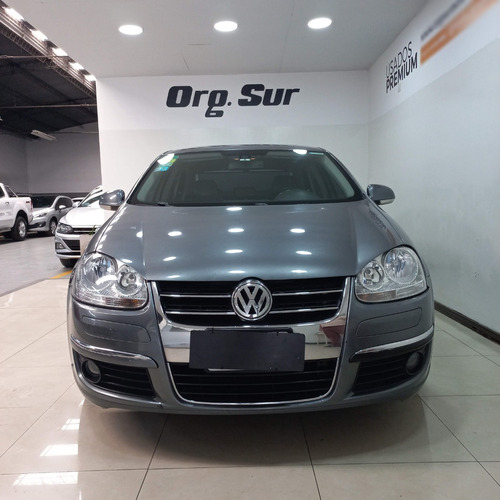Imagen 2 de 8 de Volkswagen Vento Luxury Tipt 2.5l