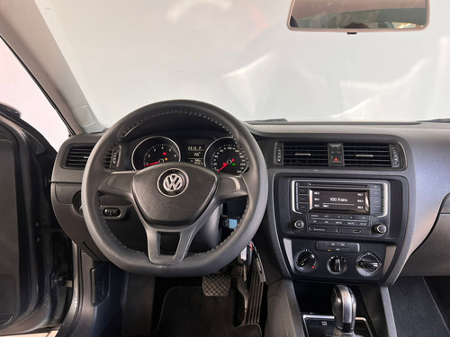 Volkswagen Jetta 2.0 Tiptronic At