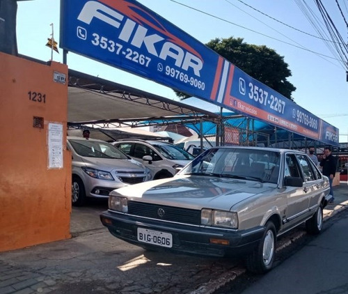 Santana 1.8 Gls 8v Álcool 4p Manual