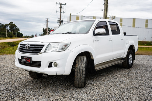 Toyota Hilux 2.7 Cd Srv Vvti 4x2