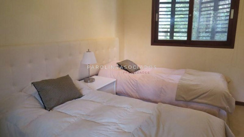Imagen 11 de 15 de Casa En Venta Solanas Country 4 Dormitorios
