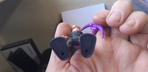 2015 Hasbro Marvel Super Hero Hawkeye Figure 6 Cms (Usado)