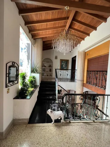 Vendo Lindo Penhouse En Laureles