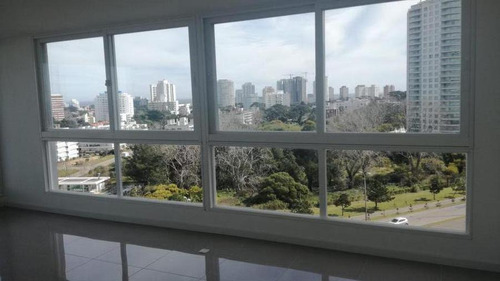 Imagen 2 de 18 de Torre One Ii - Departamento De 2 Dormitorios Ensuite