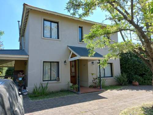 Barrio Cerrado Acacias Blancas Exc. Casa En Lote Central