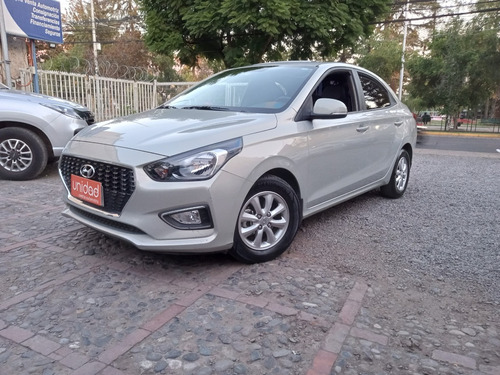 Hyundai Verna Cb 1.4 Aut