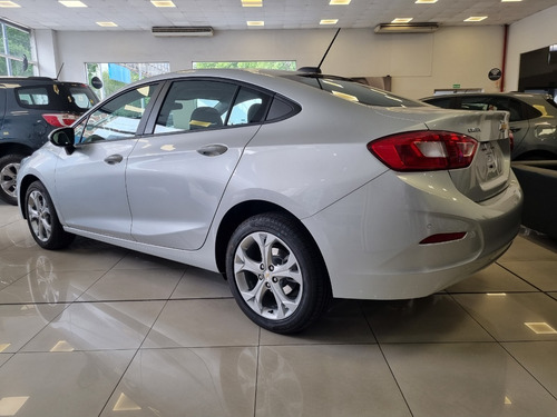 Imagen 14 de 25 de Chevrolet Cruze 4p 1.4 Turbo Lt At - Mr