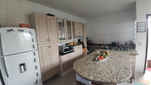 Sobrado Em Vila Boaçava, São Paulo/sp De 220m² 3 Quartos Para Locação R$ 3.000,00/mes - So913246