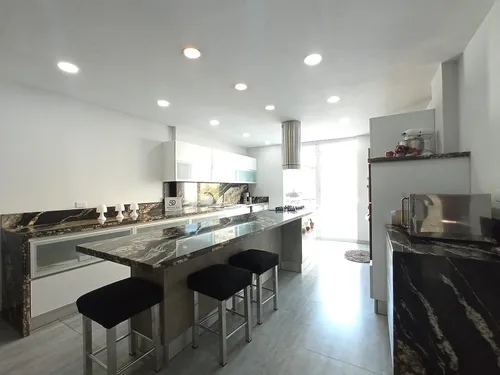 Moderna Casa En Jorge Coll