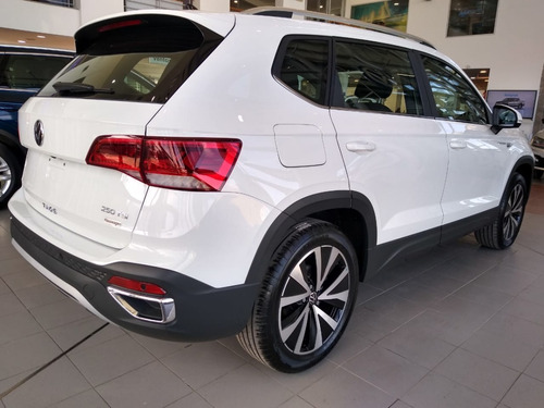 Imagen 22 de 25 de Volkswagen Taos Highline 2022 Pc