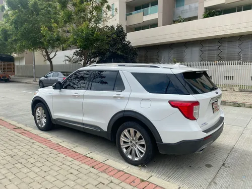 Ford Explorer 2.3 Limited 4x4
