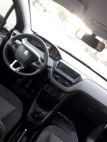 Peugeot 208 1.6 Active 2018