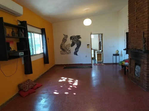 Sólida Construcción 3 Dormitorios 2 Baños Y Apto O Bbcoa