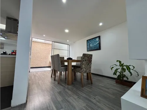 Ag/ Vendo Casa En Los Andes- Barrios Unidos