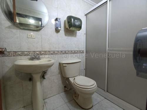 24-8247 ¡alquila Edificio Comercial En Zona De Alto Potencial, Maracay! Mord