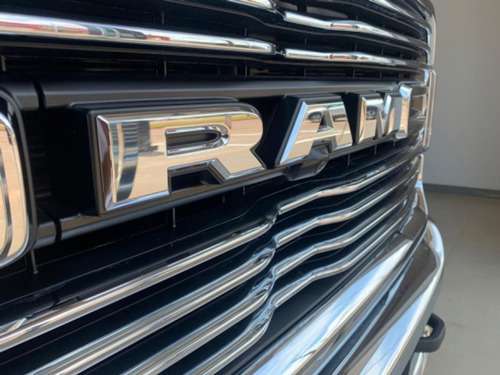 RAM 3500 6.7 I6 TURBO DIESEL LARAMIE CD 4X4 AUTOMÁTICO