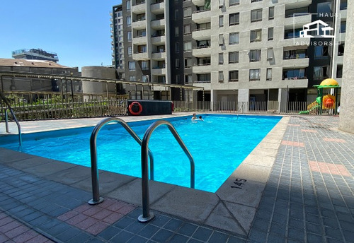 Sin Pie. Barrio Matucana. 2d/1b. Piscina, Quinchos En Azotea