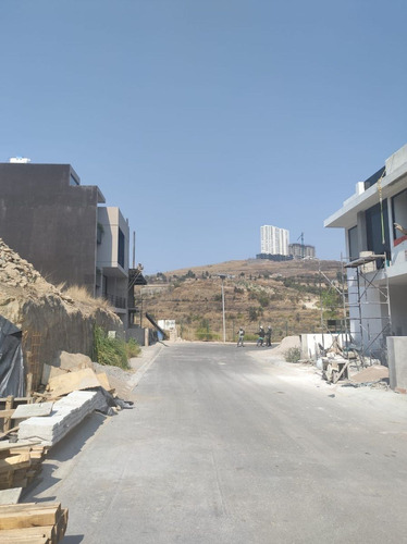 Terreno En Venta En Residencial Lago Esmeralda Aqua, Atizapán!!