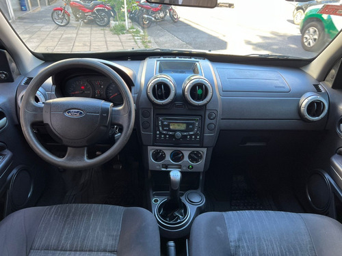 Imagen 9 de 25 de Ford Ecosport 2.0 Xls 4x2 Gnc