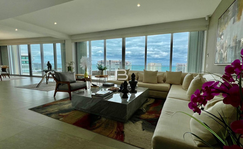 Penthouse Amueblado En Venta En Residencial Aria Cancún