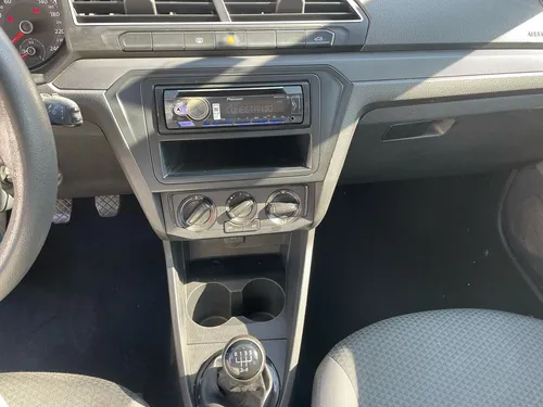 Volkswagen Gol Sedan 1.6 Trendline Mt