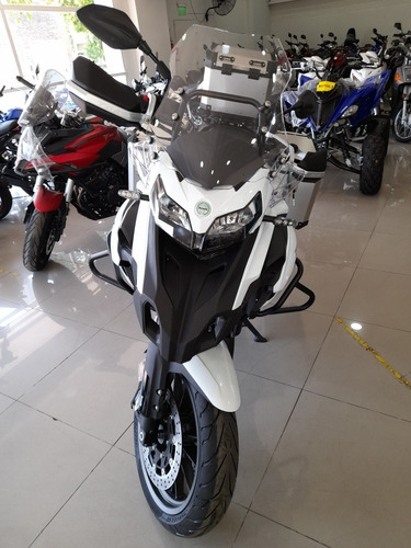 Imagen 2 de 5 de Benelli Trk 502