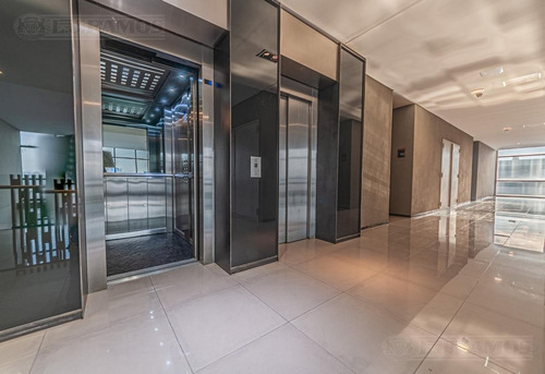 Imagen 4 de 18 de Lj Ramos | Oficina 62m C/ Sala De Reunión Y Kitchenette| Edificio Vohe Km 46, Pilar