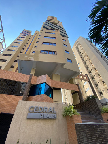 Apartamento En Venta Resd El Cedral Plaza El Bosque Valen Kr