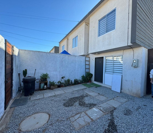 Casa Eventa 4 Dormitorios, 1 Baño, Portal San Ramón,