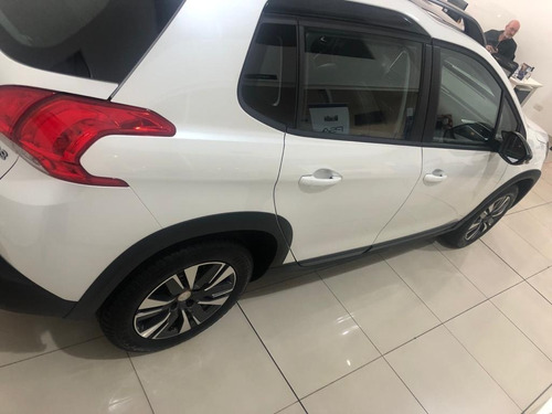 Peugeot 2008 Feline Am 20 (m)