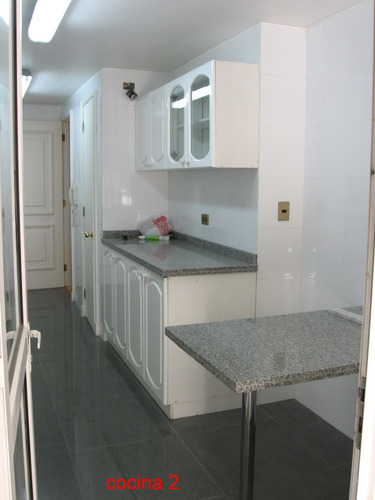 Amplio - Arboles - Moderno - Sala De Estar-gc 250.000