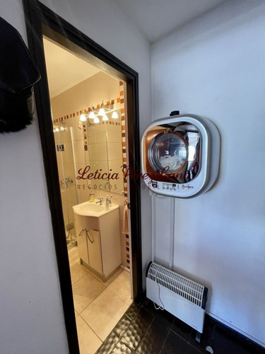Imagen 9 de 26 de Vendo Apartamento De 1 Dormitorio Y Medio Reciclado En Playa Brava
