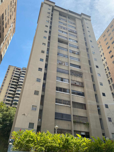 Vendo Apartamento En El Cigarral Para Remodelar