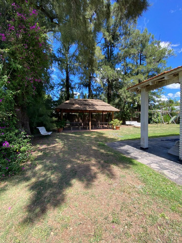Casa Con Pileta Don Torcuato - 1148 M Lote