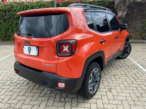 Imagem 6 de 8 de Renegade Trailhawk 4x4