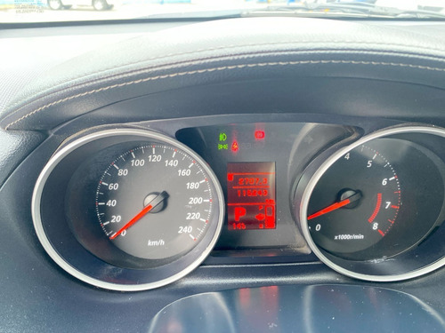 Imagen 15 de 25 de Mitsubishi Outlander 2010
