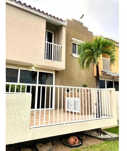 Imagen 2 de 29 de !!oportunidad, En Venta Townhouse Pueblo Viejo2 Pto Encantado Hgte