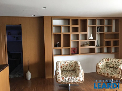 Imagem 1 de 8 de Apartamento - Tamboré - Sp - 460263