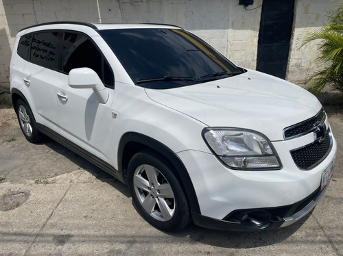 Imagen 2 de 8 de Chevrolet Orlando Lt