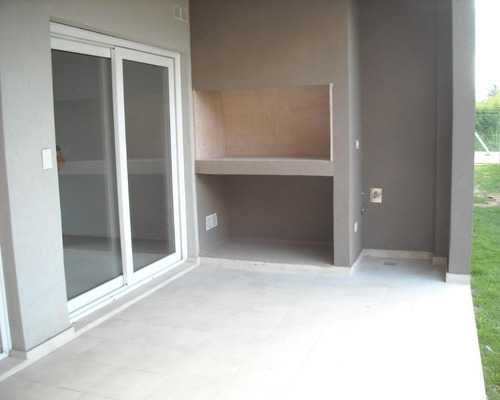 Departamento En Venta En Harmony, Pilar
